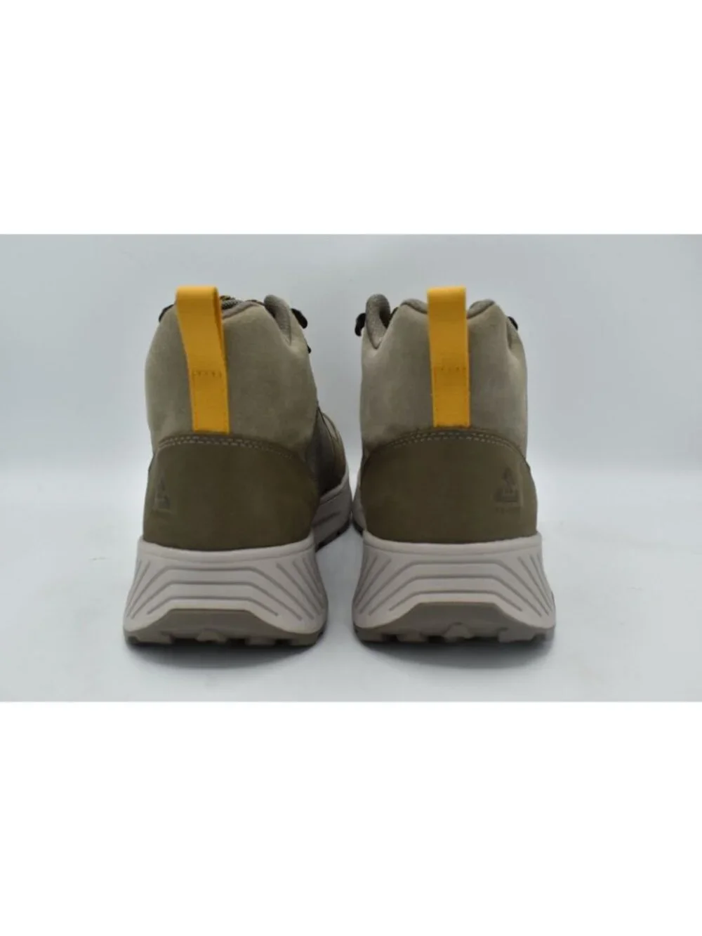Teva Mens‎ Size 9.5 Ellwood Mid Rapid Proof Taupe Leather WP Hiking Boots